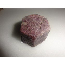 Rubin 3,8X3,8X3,5Cm