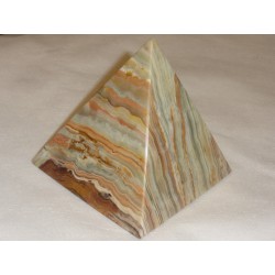 Onix-Marmor Piramida 7,5Cm