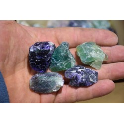 Mavrični Fluorit 3Cm